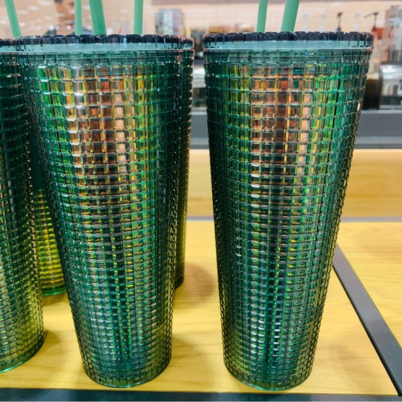 Starbucks Rainforest Green Grid Tumbler Iridescent Cold Cup Venti 24oz NWT 2022 - Picture 5 of 8